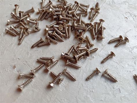 small screws for sale